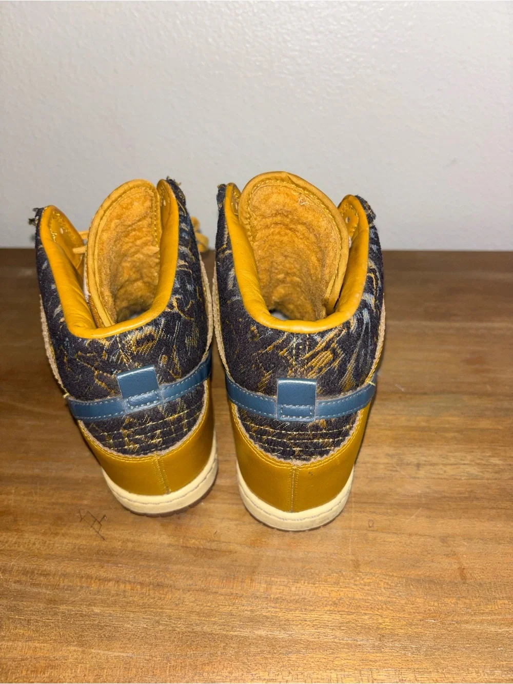 Nike Dunk Sky High Premium Women 8.5 Gold Suede Blue